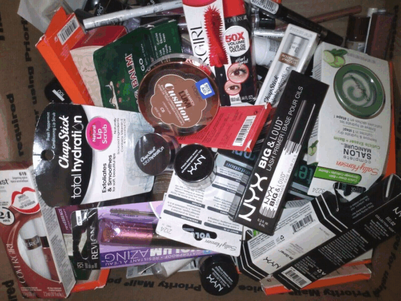 Temu Madness Box - 🌀 Una caja mágica con lo más viral, curioso y caótico de Temu. ¡Atrévete a abrirla! - Image 2